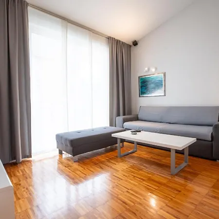 Apartman In The Heart Of